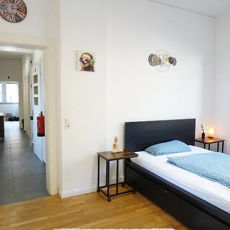 Apartment 3br - - 10 Min To Ice